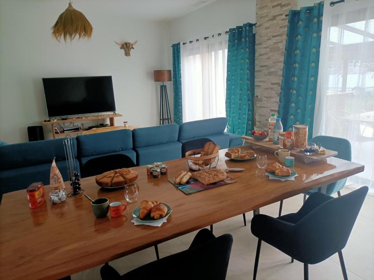 Suite Privative De 28M2 Climatisee, Proche Plage Et Commerces Audenge Exteriör bild
