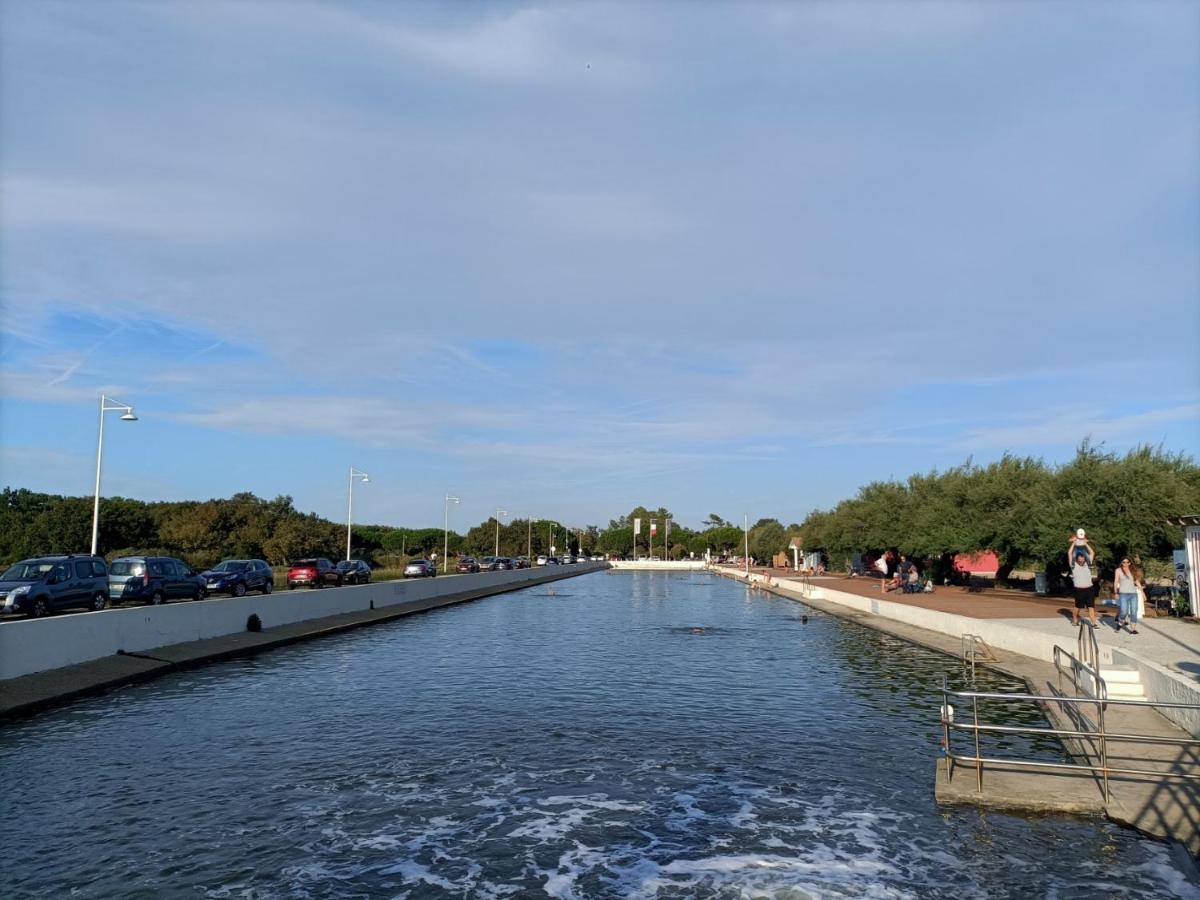 Suite Privative De 28M2 Climatisee, Proche Plage Et Commerces Audenge Exteriör bild